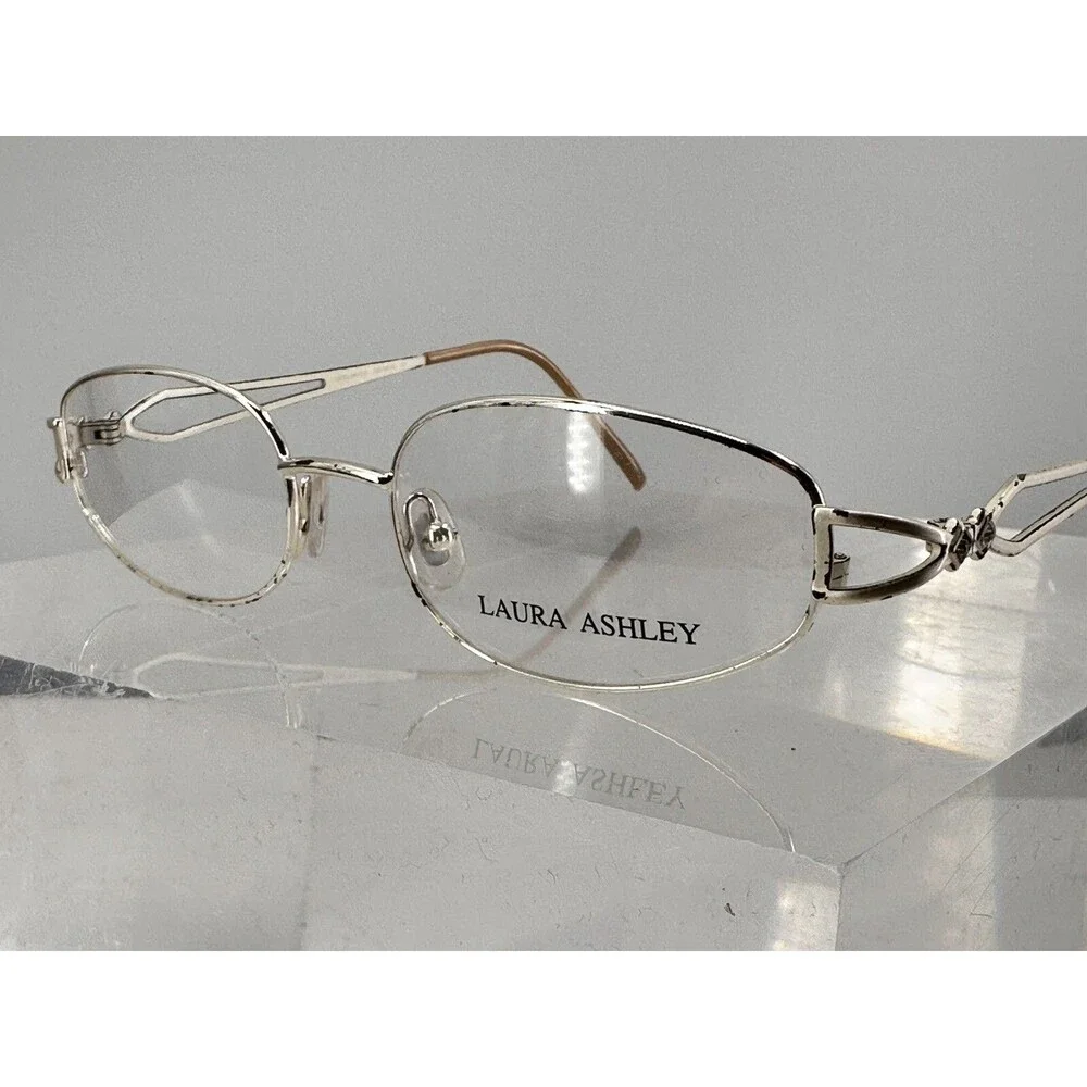 Laura Ashley laura ashley